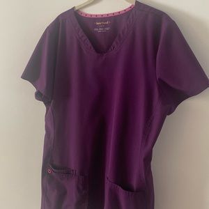 Heart soul eggplant scrub top Large